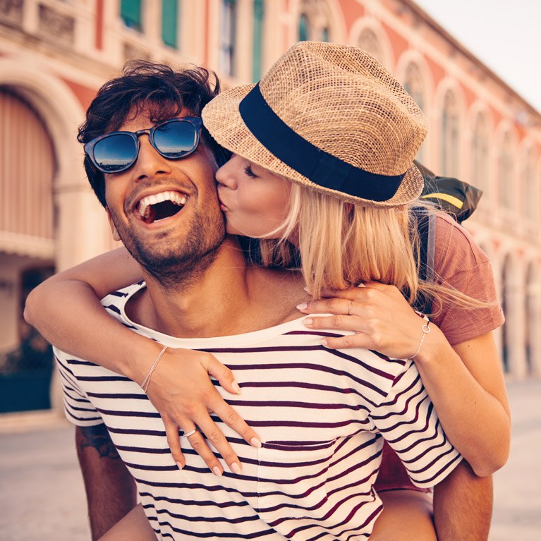 1109744_w767h767c1cx382cy382